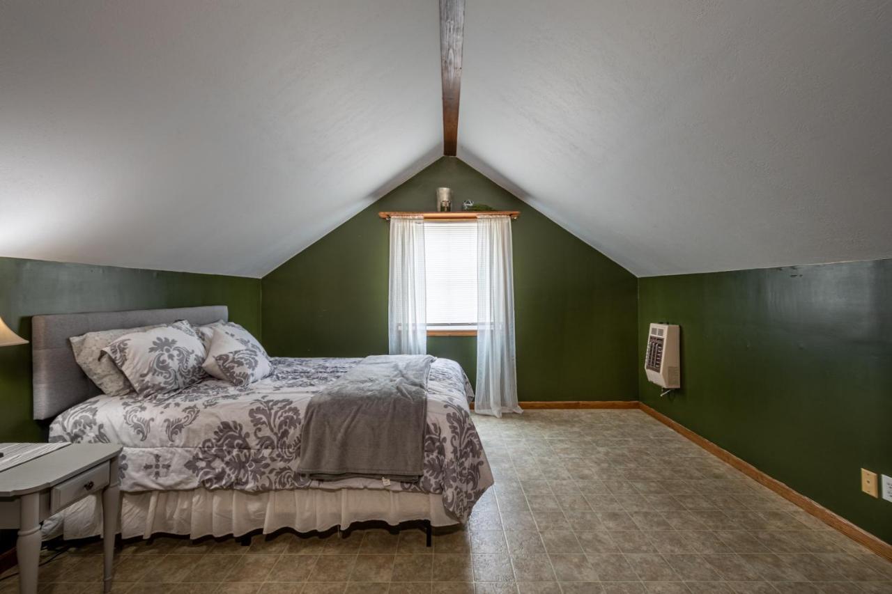 Weaver Ridge Manor Villa Millersburg Exterior foto